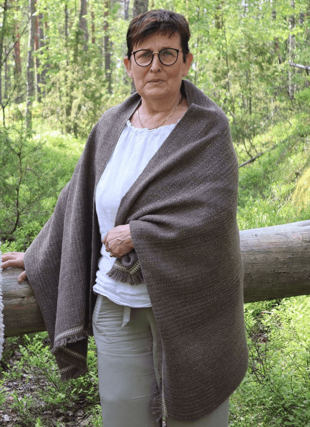 Shaali Perintö, tumma